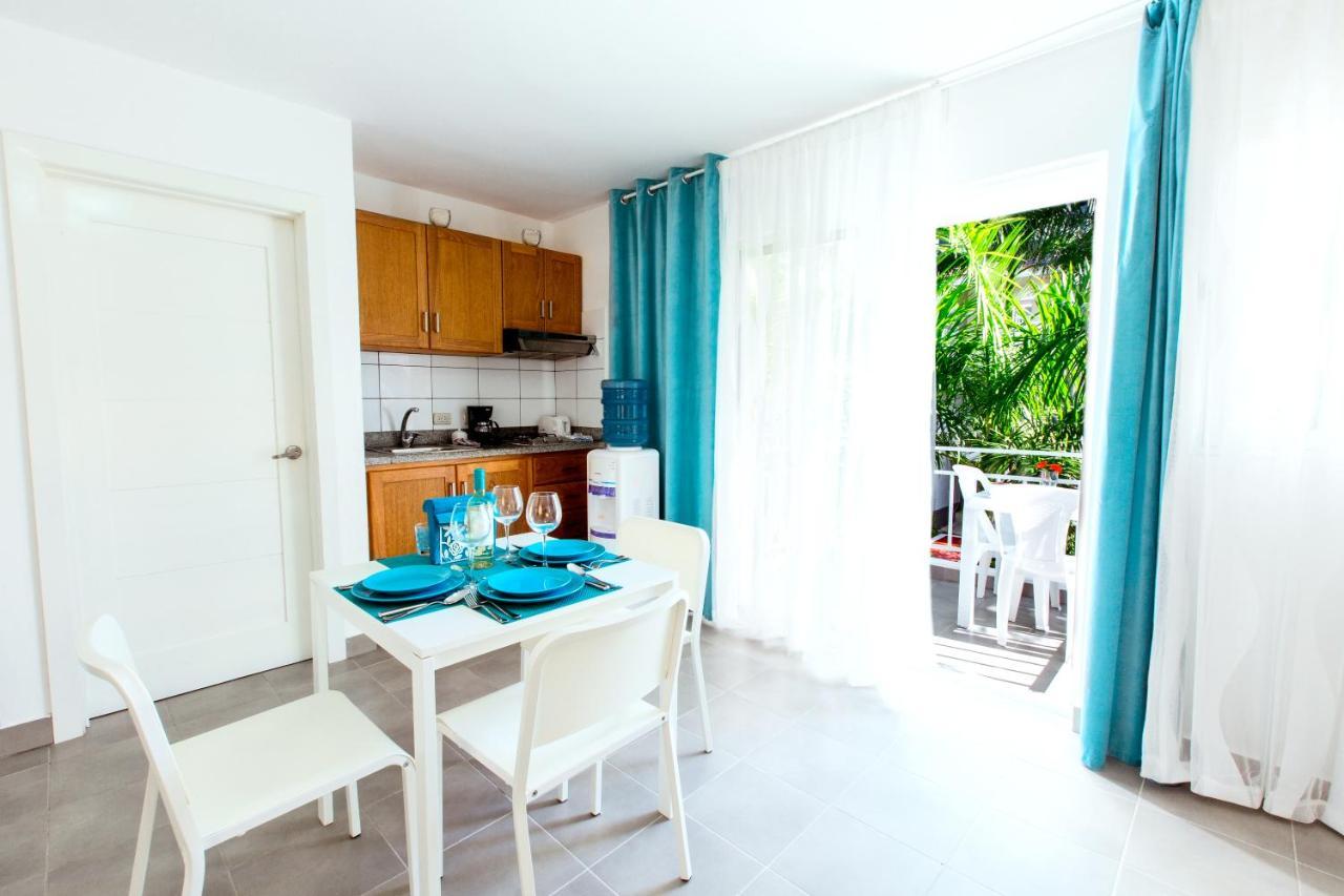 Tropicana Suites Deluxe Beach Club & Pool - Playa Los Corales Punta Cana Dış mekan fotoğraf
